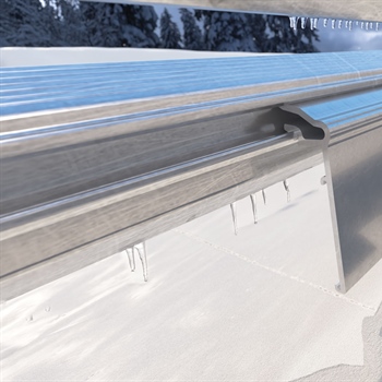 Snap in Ice Clips into the lower rail on Snow Titan -M to prevent slow from sliding under the rails.