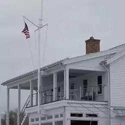 Carlson's Landing building with AceClamp’s 2-bar snow retention