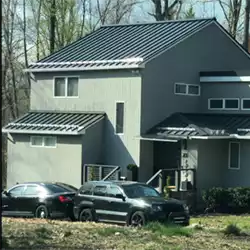 Patented Non-Penetrating Push-Pin Design for Roof Safety